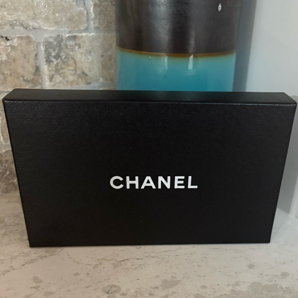 Chanel Vintage Caviar Skin Kisslock Long WalletC - Picture 3 of 10